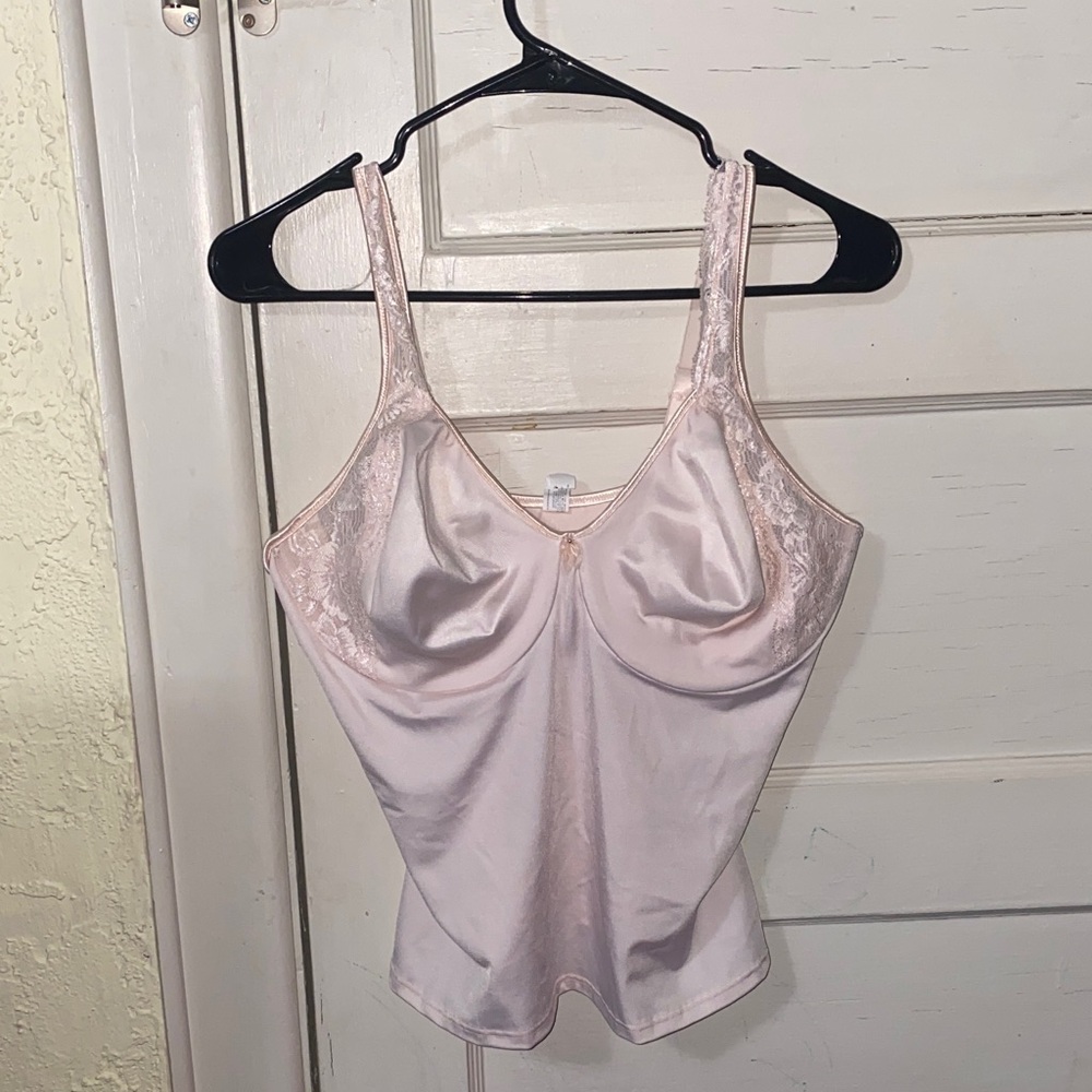 Bali Silky Baby Pink Lacey Bow Lingerie With Underwire & Adjustable Straps 40D